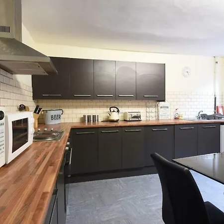 Bennett Headingley Holiday home
